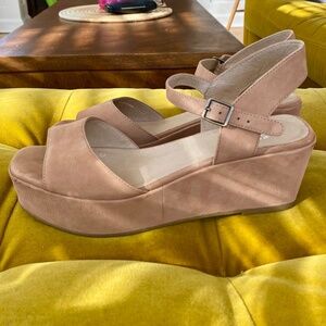 Eileen Fisher Tumbled Nubuck Wedges in Tan - Size 10